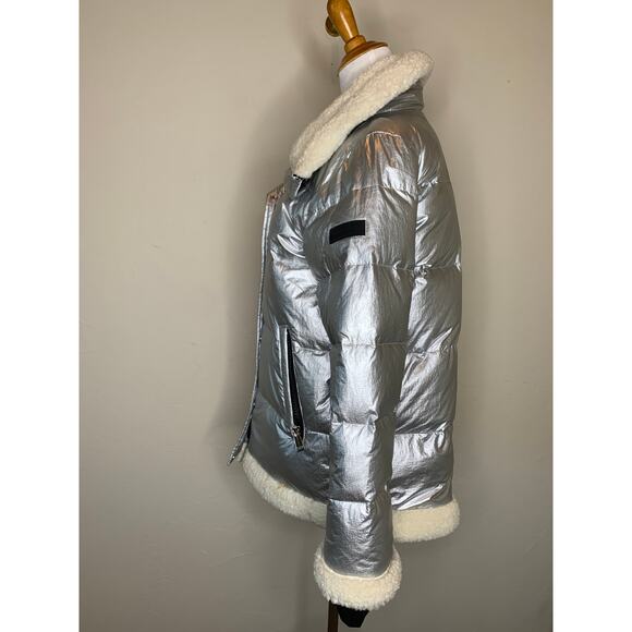 Sanctuary Silver Shine Down Puffer Jacket Cream Shearling Collar Trim Sz Small - Picture 5 of 15